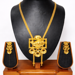 Square Pendant Design Gold Plated Necklace